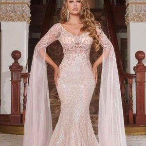Brand New Portia and Scarlett Coture Gown with tags Wedding, Prom, Pageant Cape
